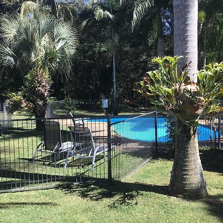 Buderim Fiesta Motel Tanawha Exteriör bild