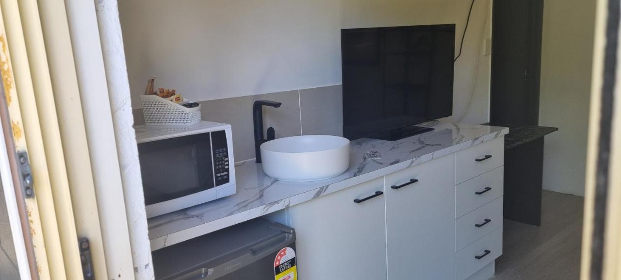 Buderim Fiesta Motel Tanawha Exteriör bild