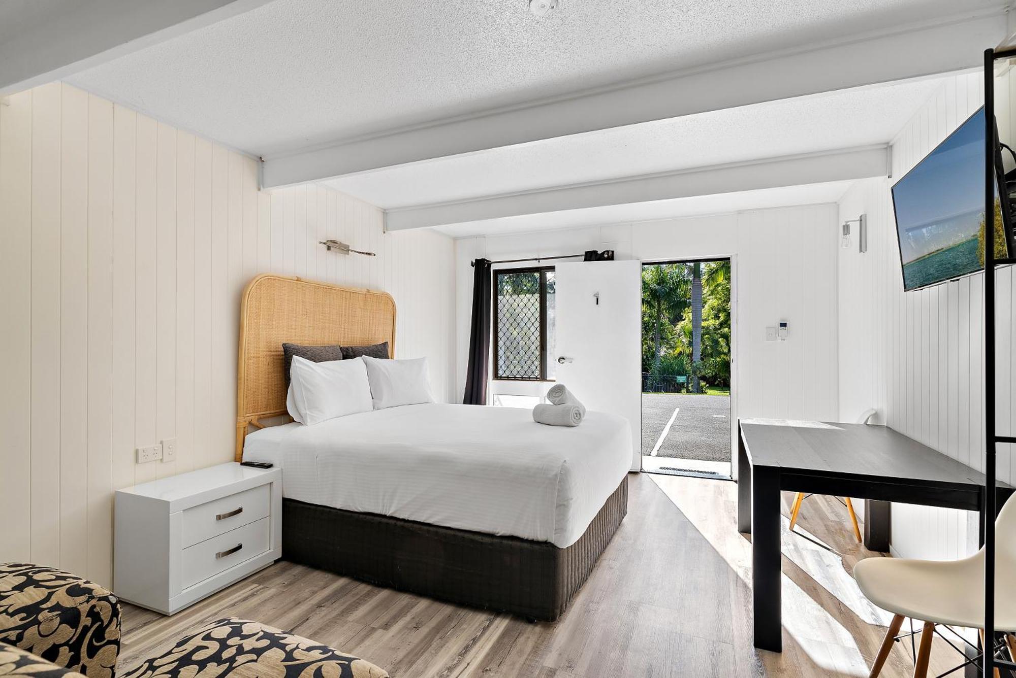 Buderim Fiesta Motel Tanawha Exteriör bild