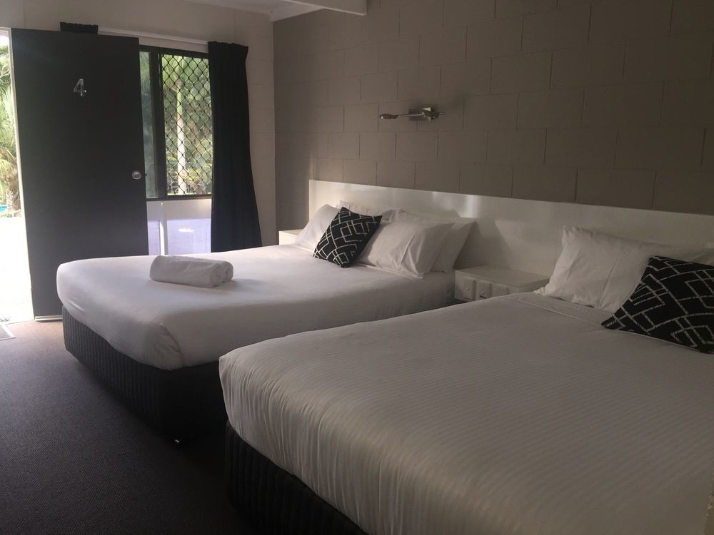 Buderim Fiesta Motel Tanawha Exteriör bild